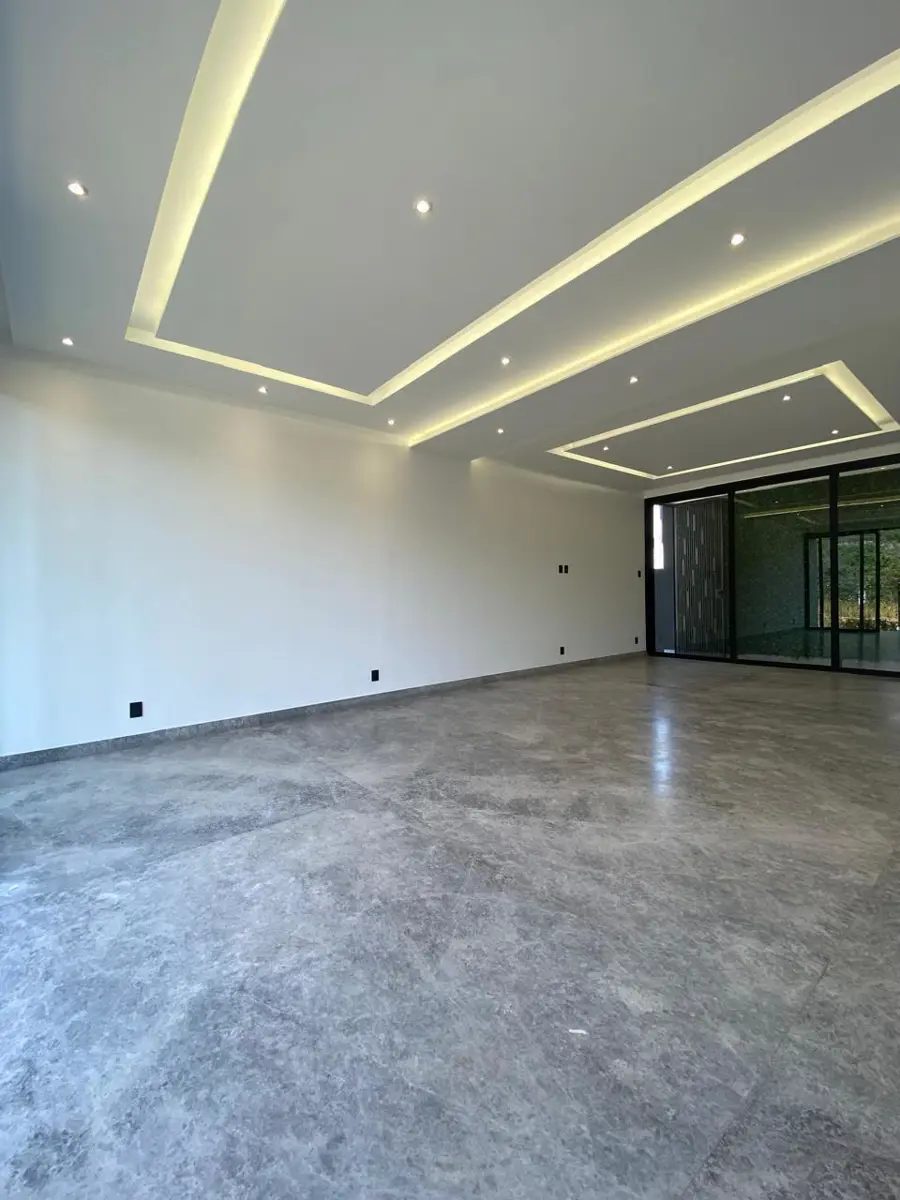 Interior de casa en Bosque Real (foto 4)