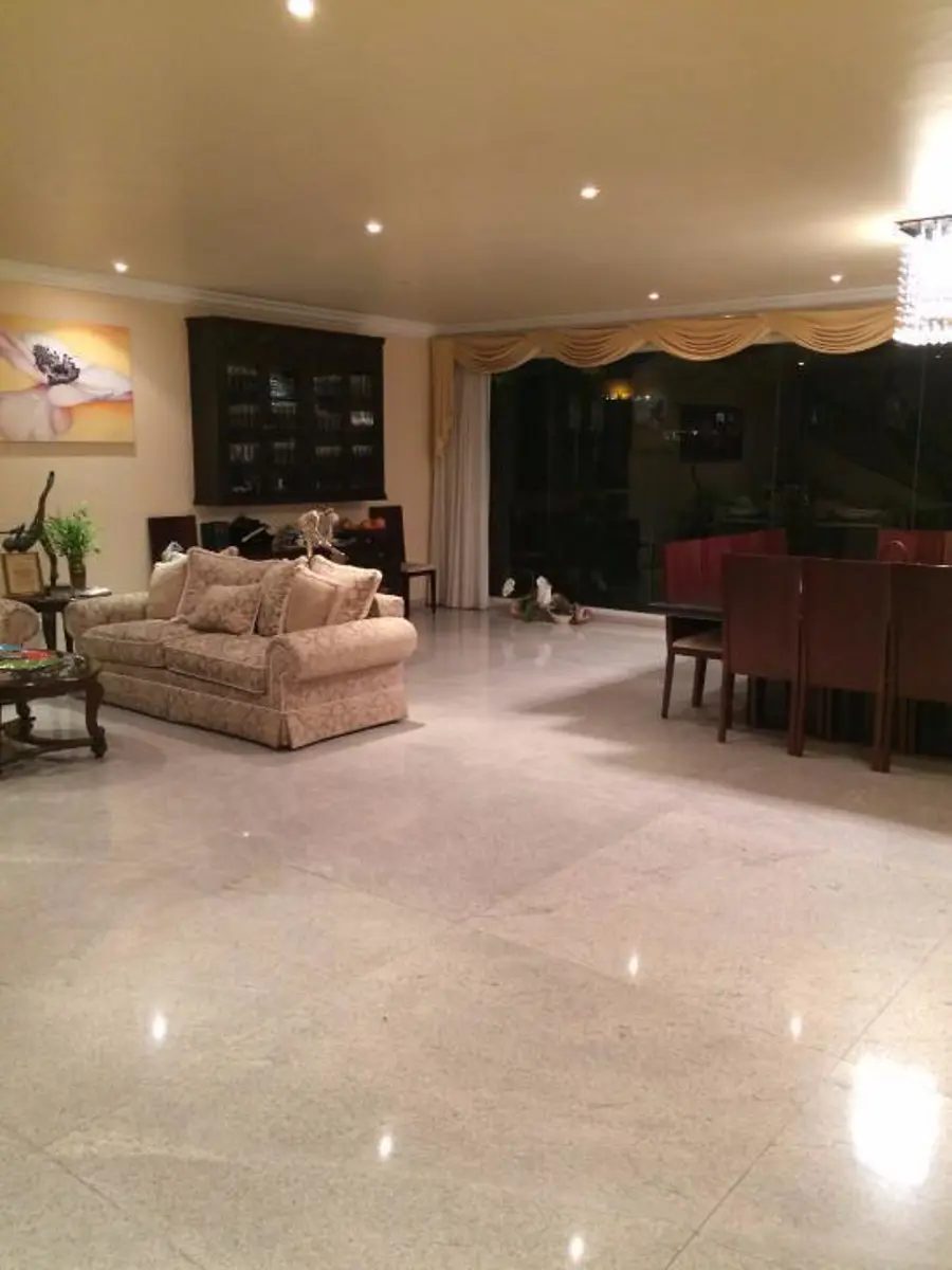 Interior de casa en Interlomas (foto 1)