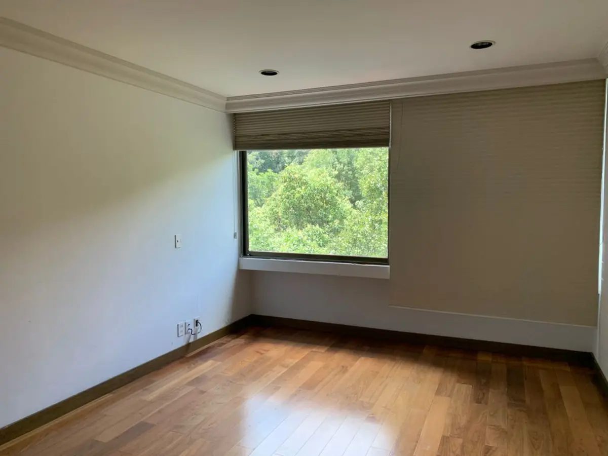 Interior de departamento en Bosques de las Lomas (foto 2)