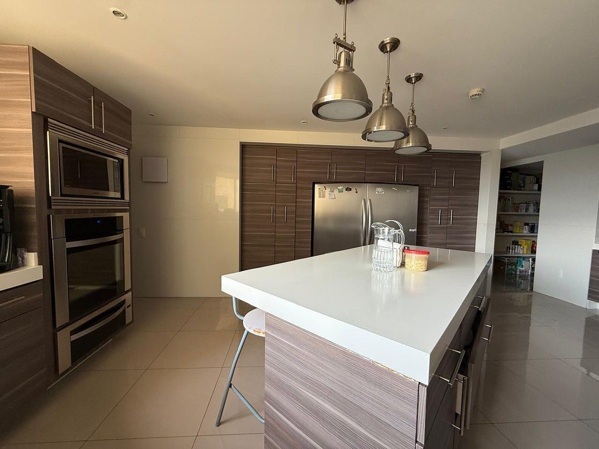 Interior de departamento en Lomas Country Club (foto 4)