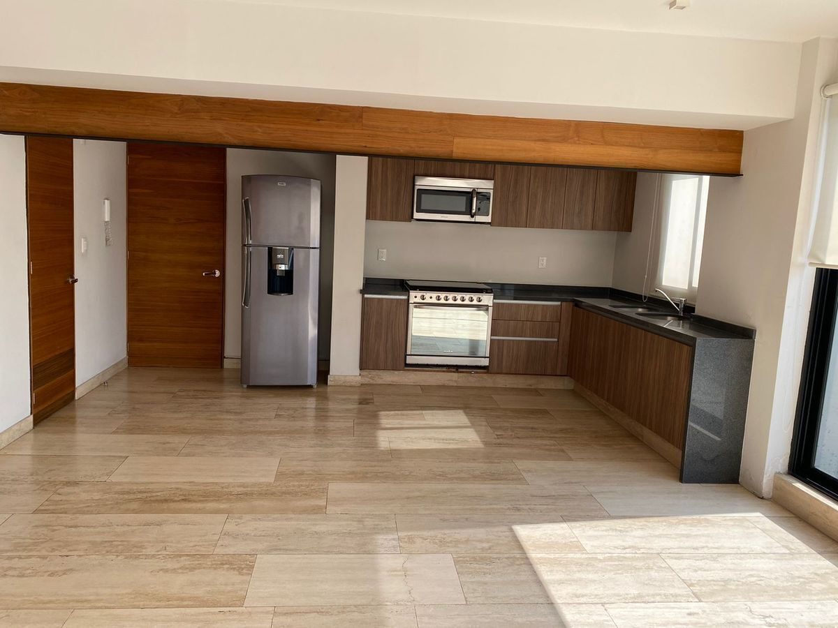 Interior de departamento en Miguel Hidalgo (foto 3)