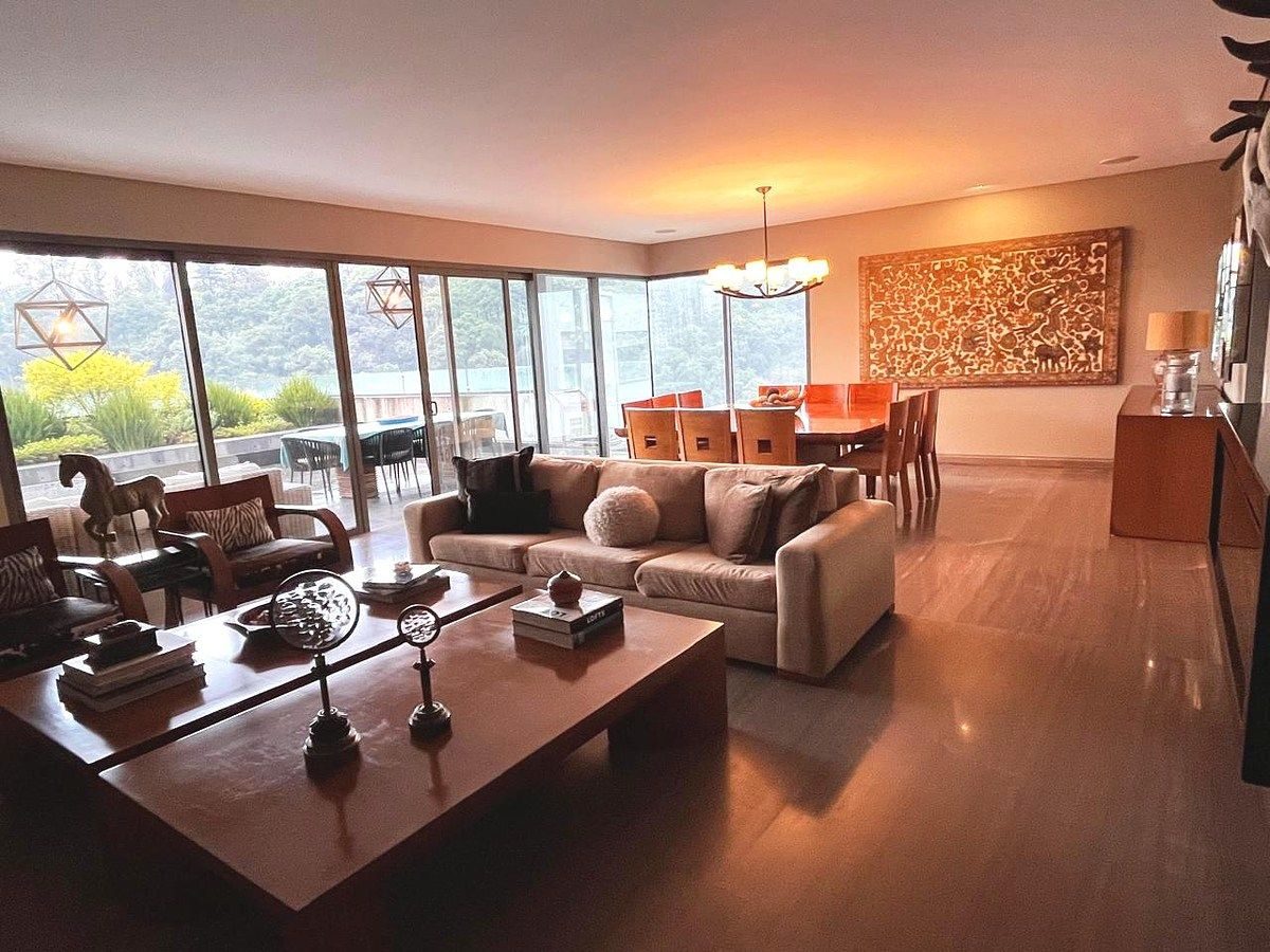 Interior de casa en Lomas de Vista Hermosa (foto 1)