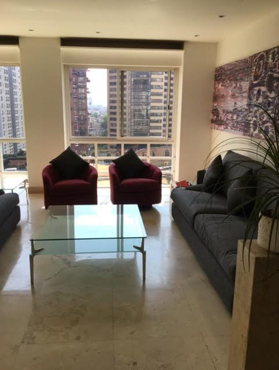 Interior de departamento en Interlomas (foto 4)