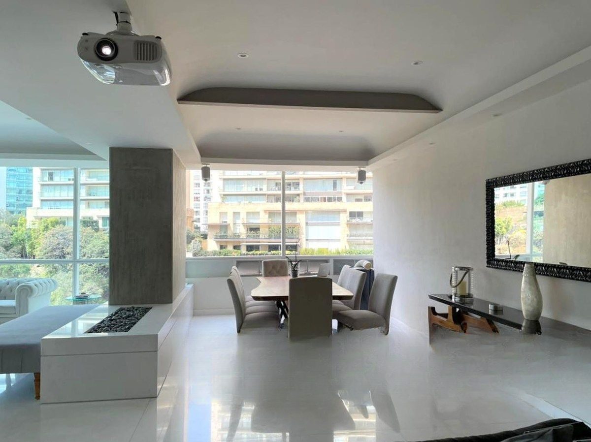 Interior de departamento en Bosques de las Lomas (foto 4)