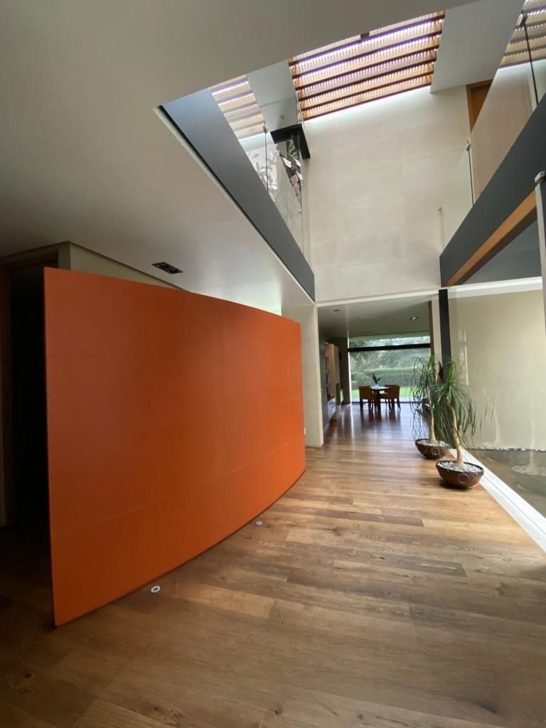 Interior de casa en Bosque Real (foto 3)