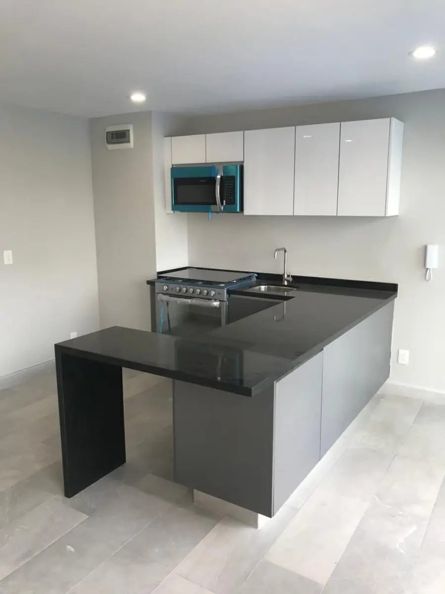 Interior de departamento en Bosques de las Lomas (foto 5)