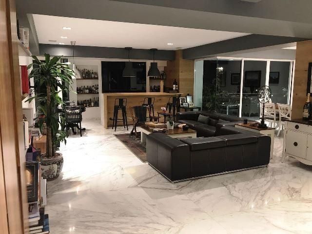 Interior de departamento en Bosques de las Lomas (foto 2)