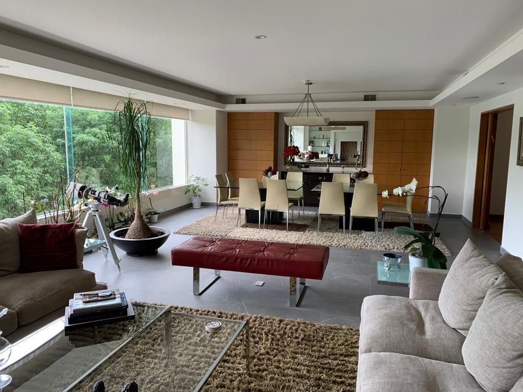 Interior de departamento en Lomas Country Club (foto 1)