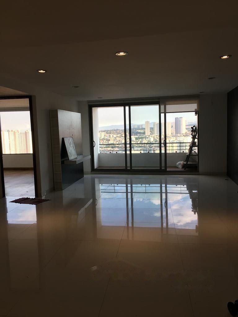 Interior de departamento en Interlomas (foto 1)