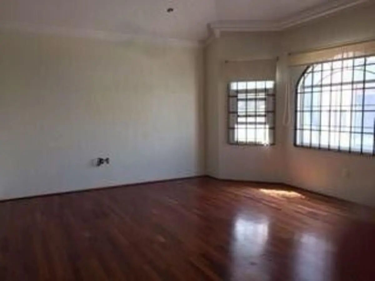 Interior de casa en Interlomas (foto 1)