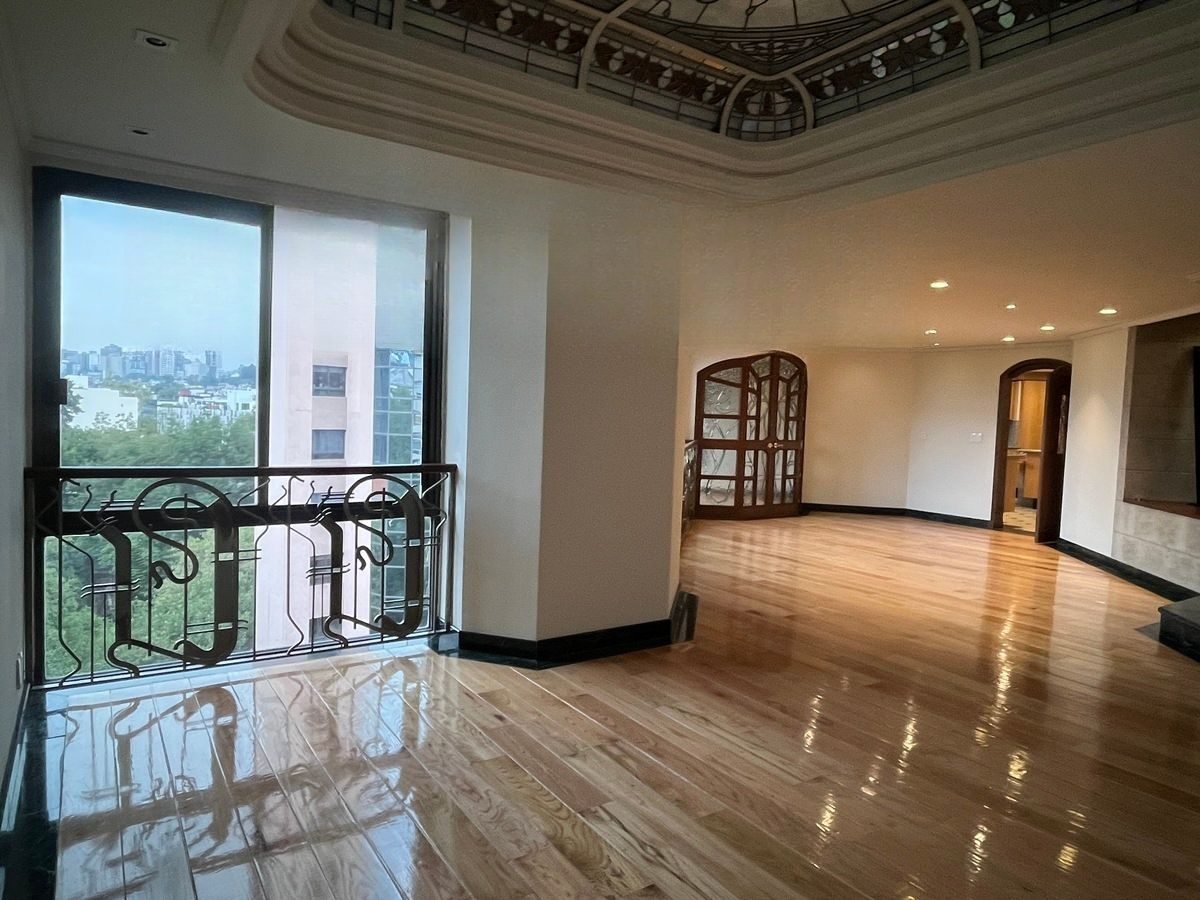 Interior de departamento en Lomas de Chapultepec (foto 1)