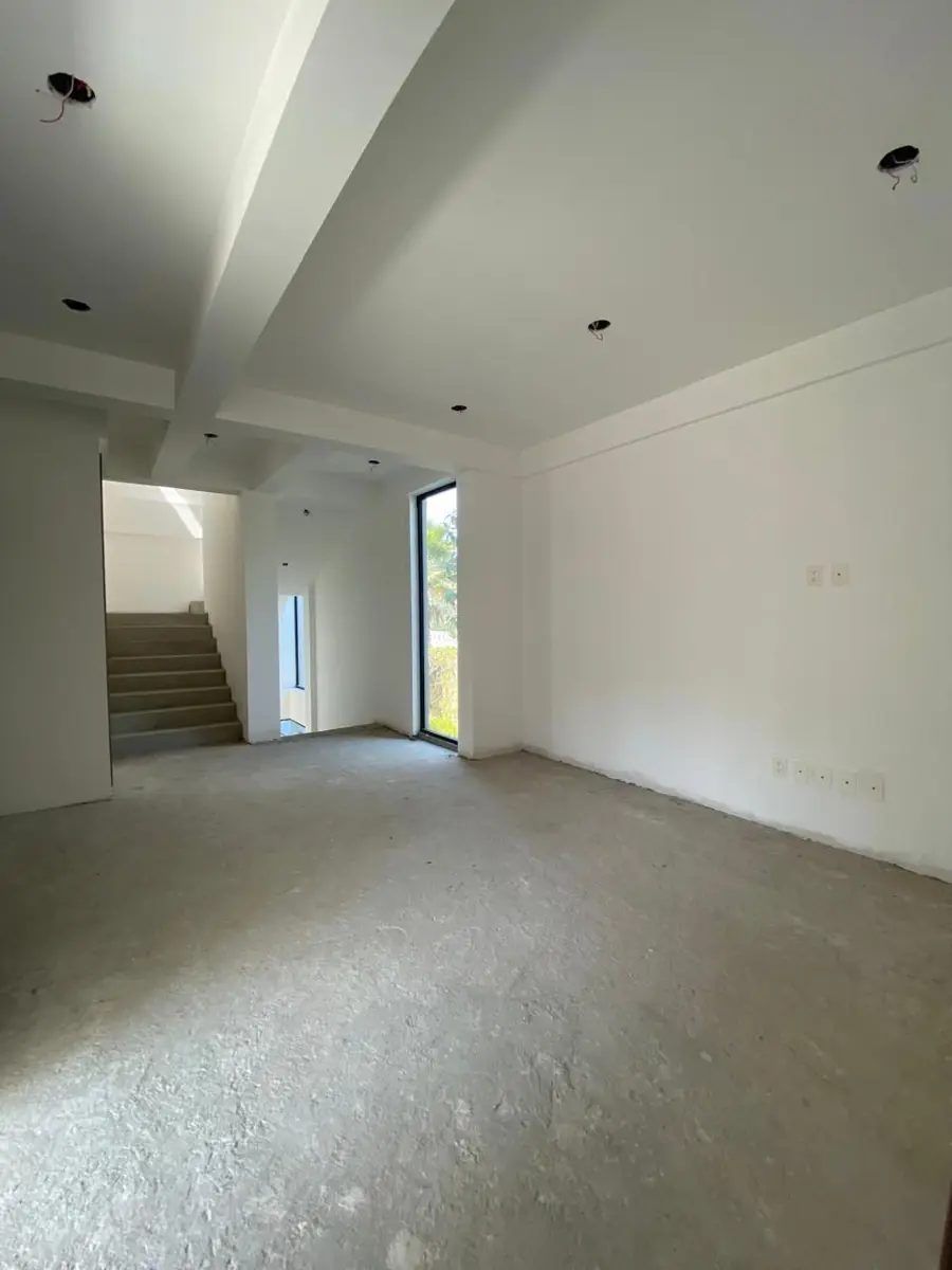 Interior de casa en Bosque Real (foto 2)