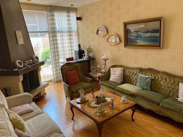 Interior de casa en Hacienda de las Palmas (foto 1)