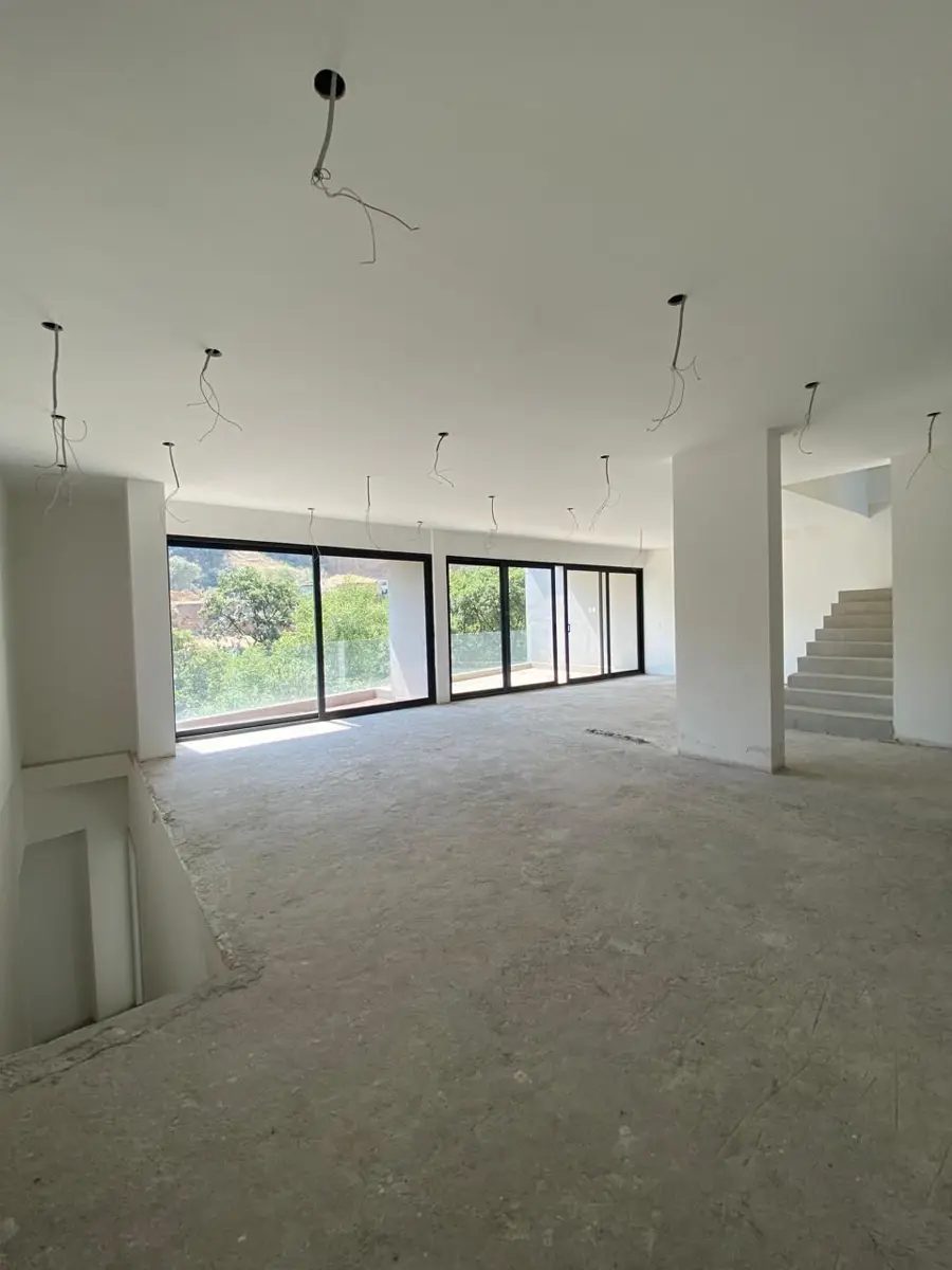 Interior de casa en Bosque Real (foto 4)