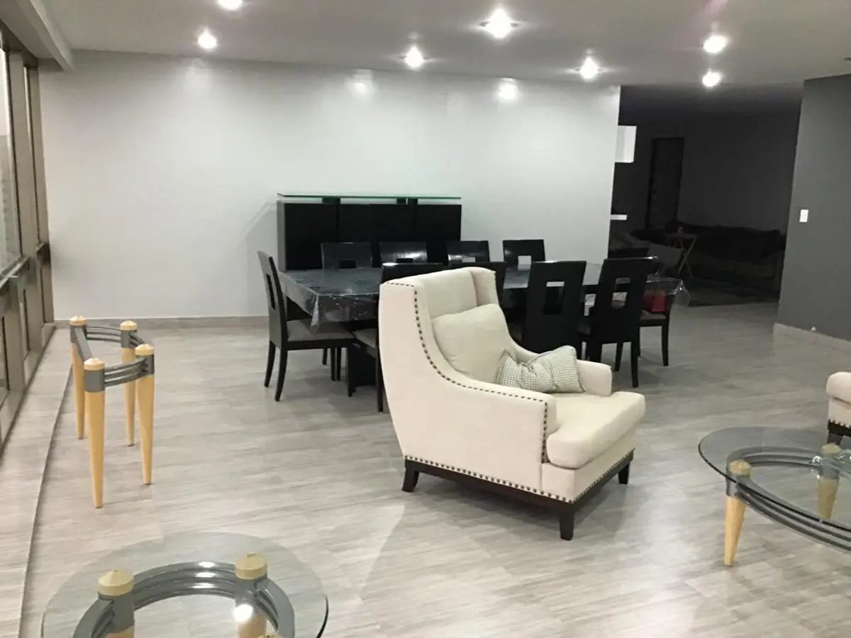Interior de departamento en Interlomas (foto 1)
