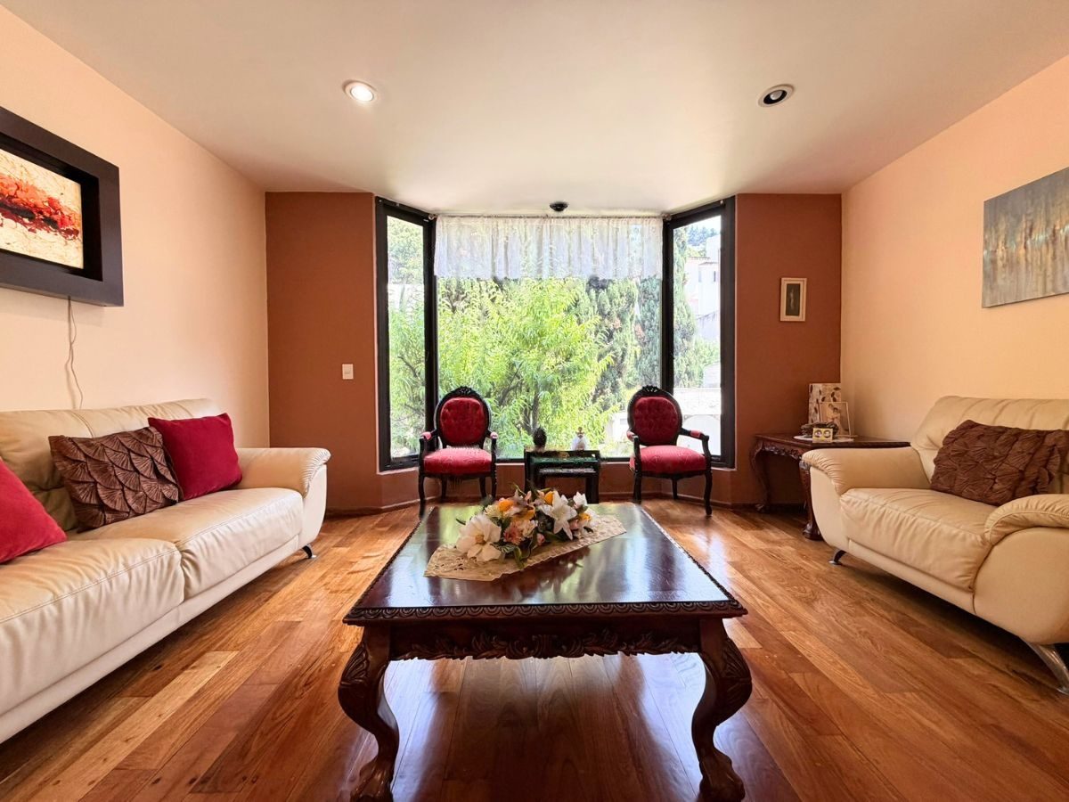 Interior de casa en Interlomas (foto 1)