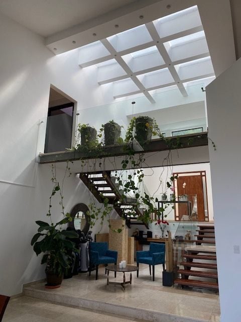 Interior de casa en Lomas Country Club (foto 4)