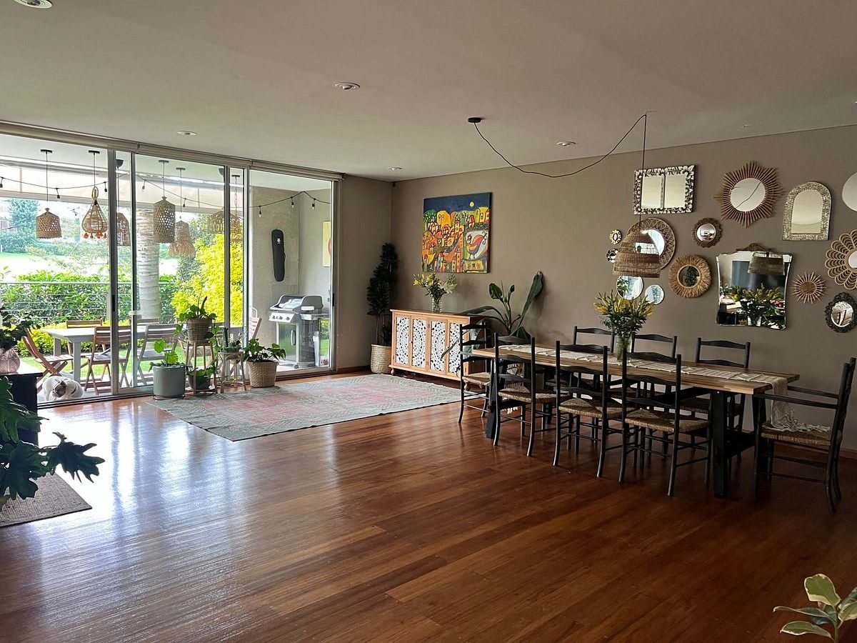 Interior de casa en Lomas Country Club (foto 1)
