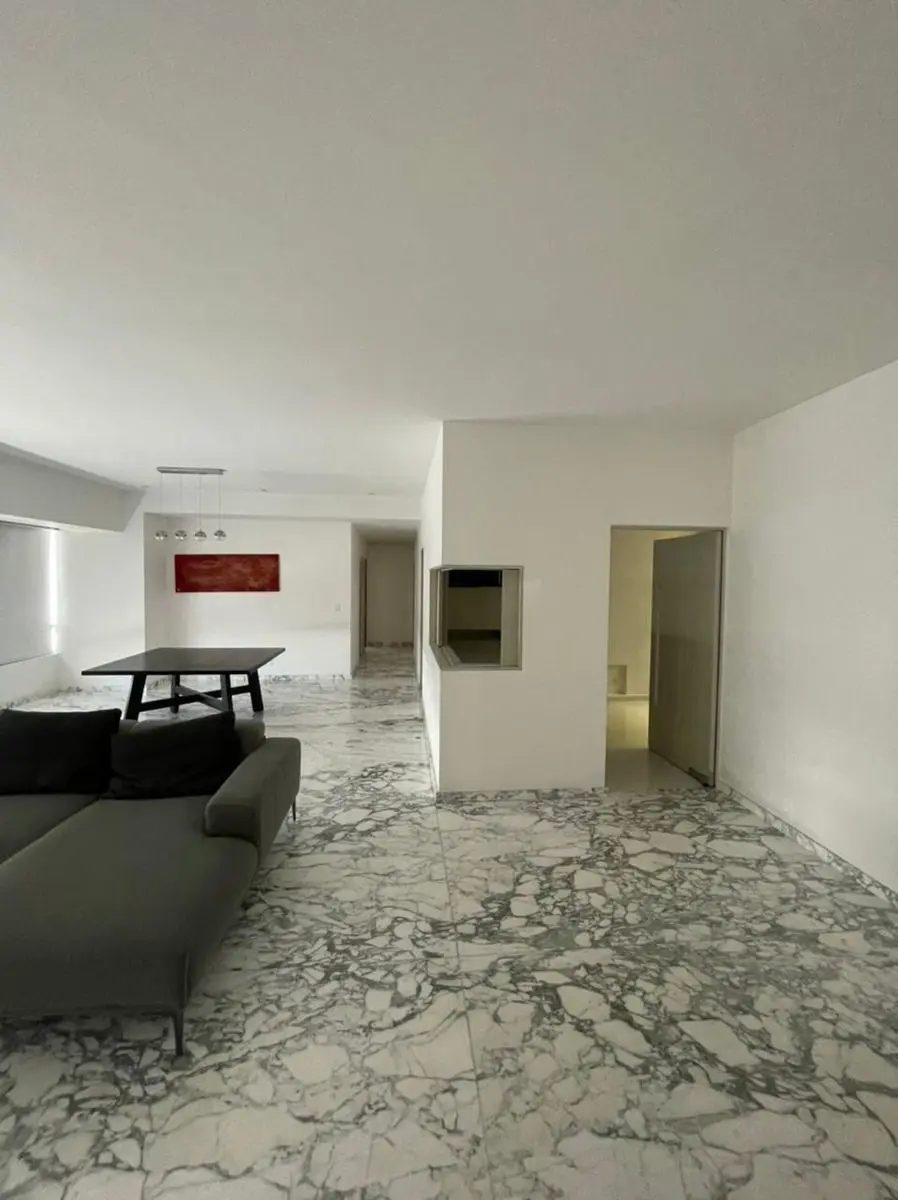 Interior de departamento en Cuajimalpa de Morelos (foto 1)