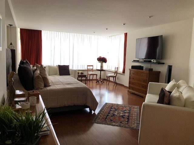 Interior de departamento en Bosques de las Lomas (foto 3)