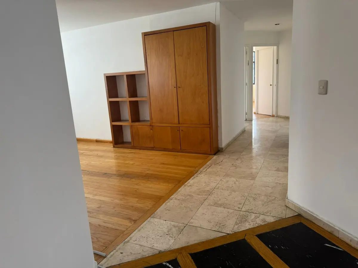 Interior de departamento en Hacienda de las Palmas (foto 5)