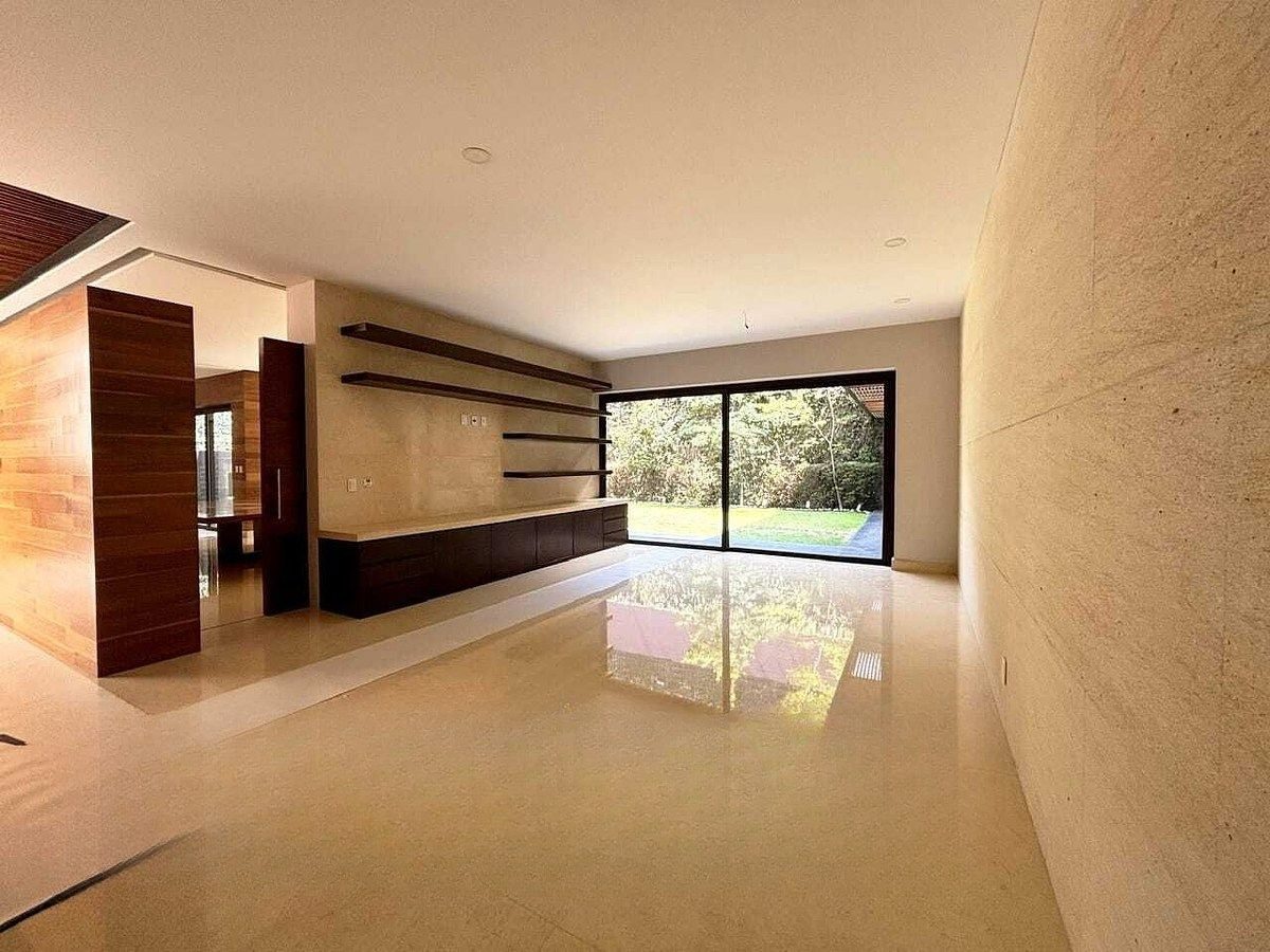 Interior de casa en Bosques de las Lomas (foto 2)