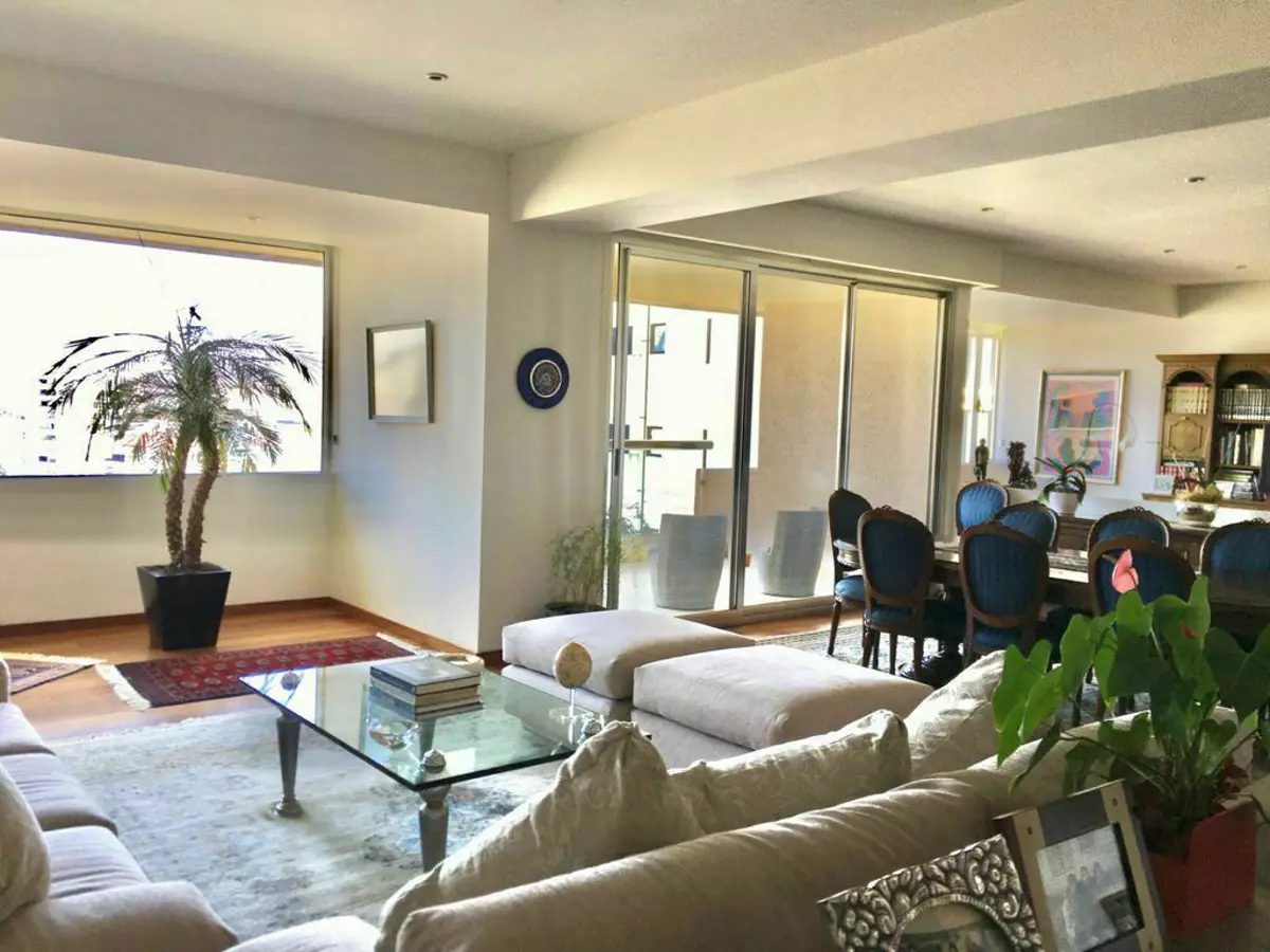 Interior de departamento en Interlomas (foto 1)