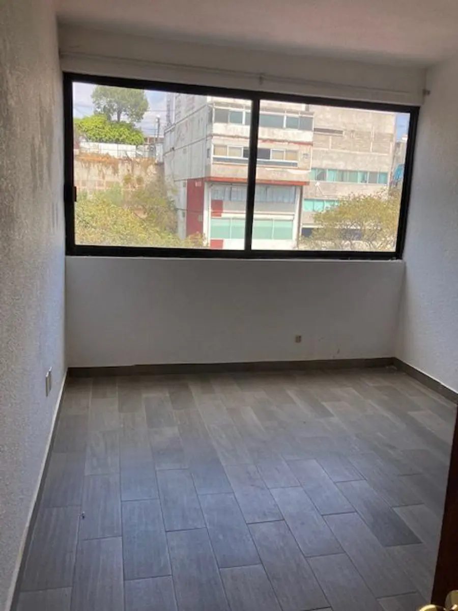 Interior de departamento en Cuajimalpa de Morelos (foto 1)